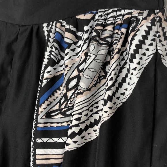 Xhiliration Tribal Print Flowy & Stretchy Shorts - Picture 3 of 6